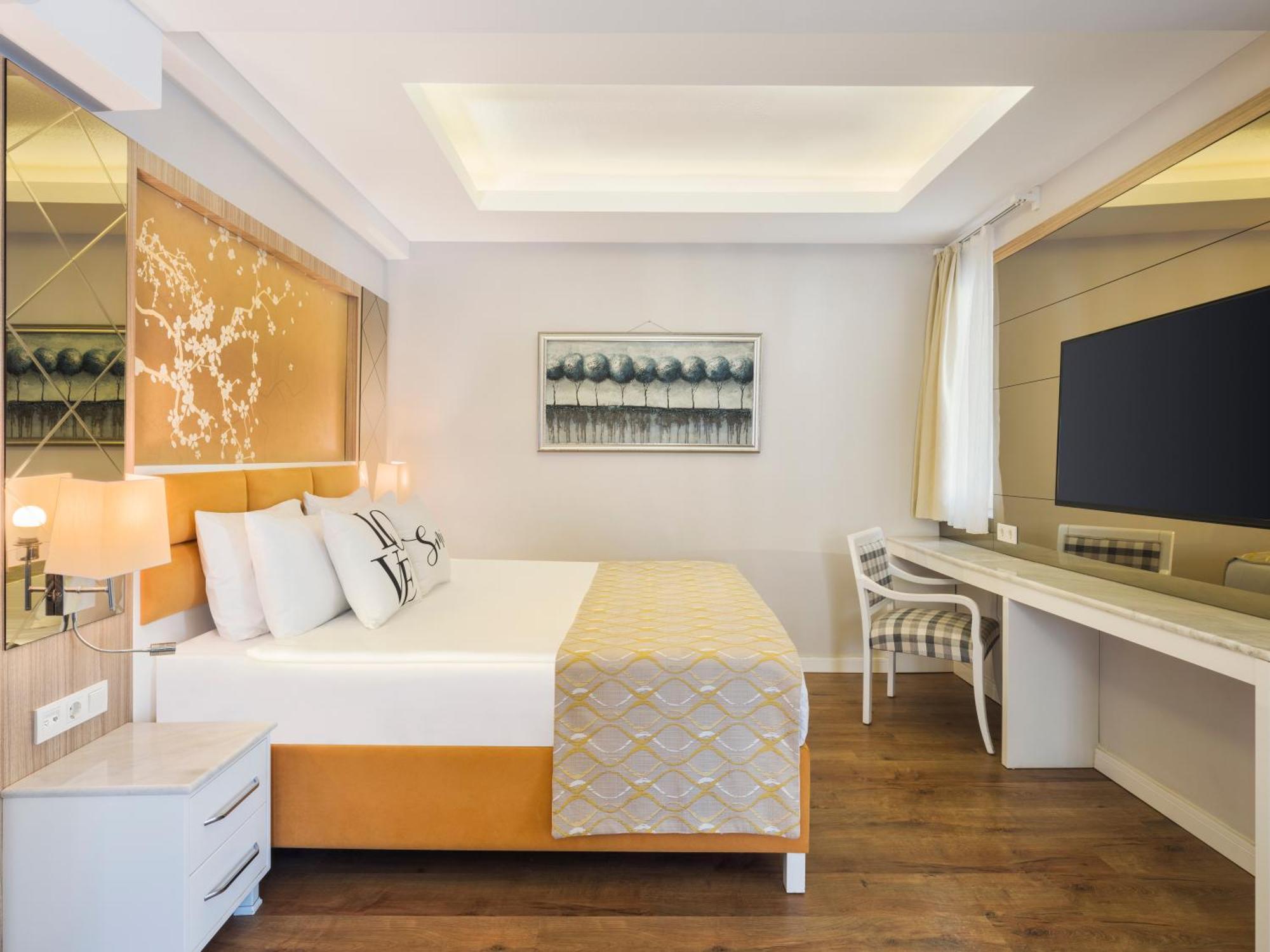 Selectum Family Comfort Side Kizilagac  Kültér fotó